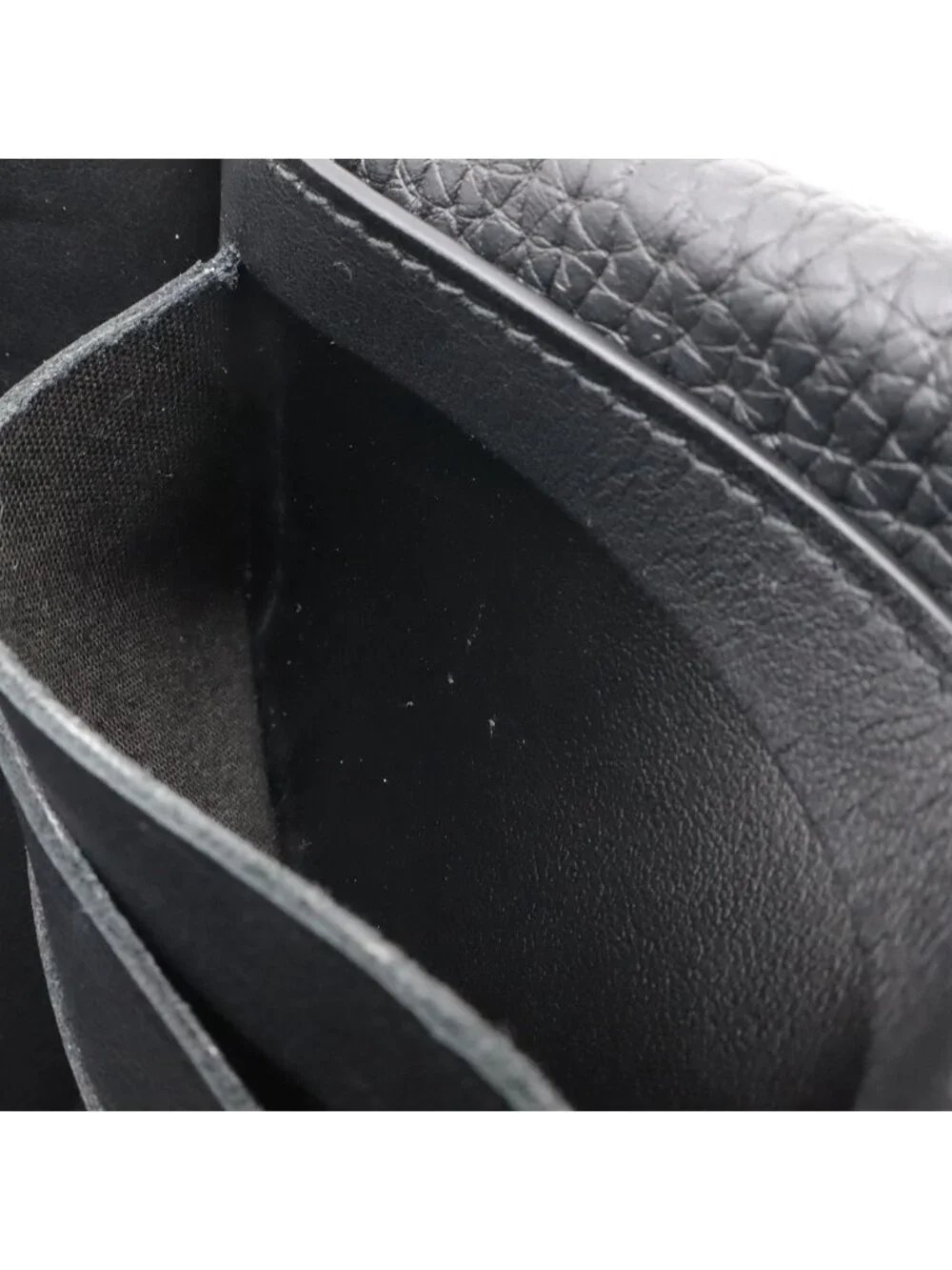 Louis Vuitton Portefeuille Capucines Bifold Wallet Taurillon Leather Noir Black